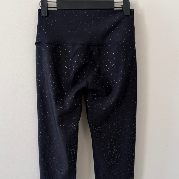 Peloton Sparkle Flex Leggings Black Silver Sparkle Gunmetal Flecks Size Medium - Picture 7 of 9